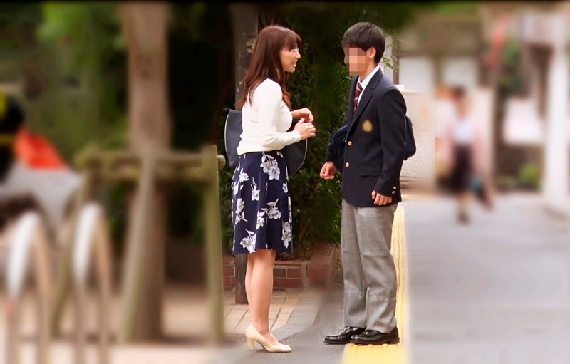 一般男女モニタリングAV 性のお悩み相談室出張特別編!旦那では満足できない絶倫巨乳妻が生まれて初めての逆ナンパ体験!童貞●校生をラブホテルに連れ込み2人っきりで1発10万円の抜かずの連続射精筆おろしに挑戦! 2 旦那のフニャチンとは違う男子●校生の爆発寸前フル…