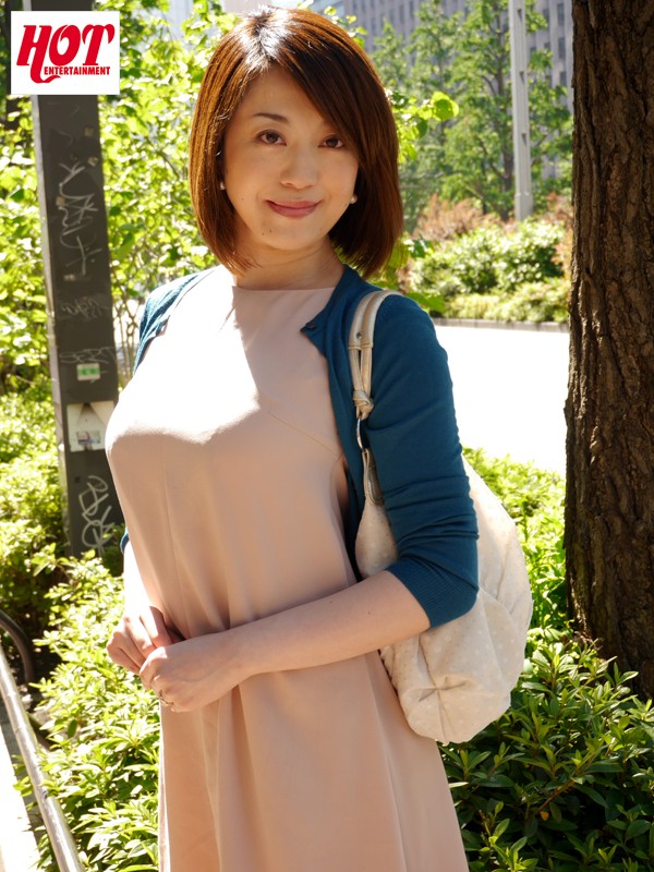 元祖人妻ナンパ タイムリミット25時間以内指令!!エロい奥さんに生中で精子25発出して来い!!ホット25年のノウハウを注ぎ込んだ魂の映像
