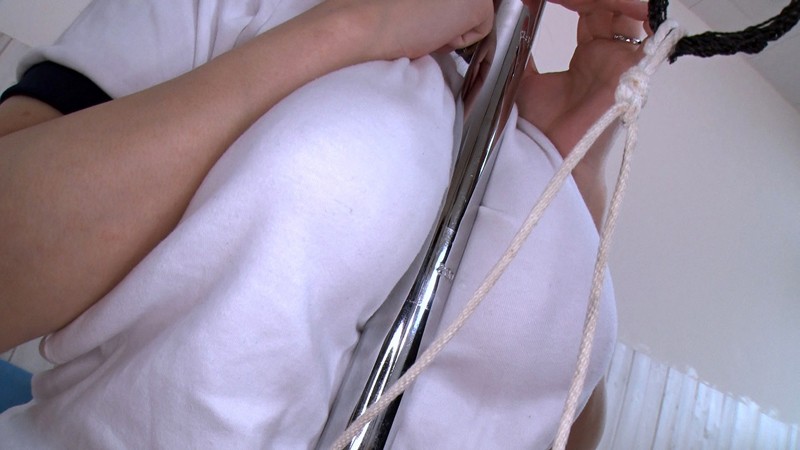 デカ尻爆乳のセックスレス妻が集まるママさんバレー!見学にやってきた新入部員の旦那を練習の合間に隠れて誘惑!自ら腰を振り勝手にイキまくる! 3
