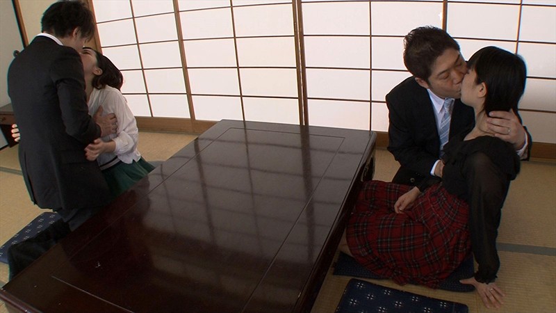 変態夫婦 スワッピング寝取らせSEX