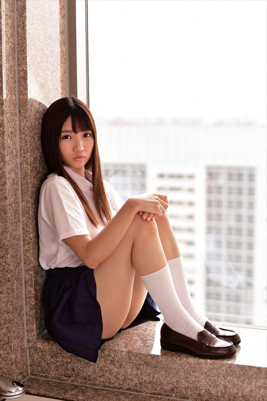 ひたすら下から目線 銀河級美少女ご奉仕倶楽部 樋口みつは Vol.002