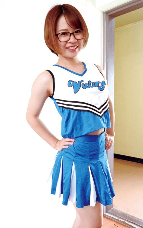 アニメ声×メガネ×巨乳な妹が オタク×引きニートな兄を元気付けようとしたら間違ってアソコを元気にしたようです。相澤ゆりな