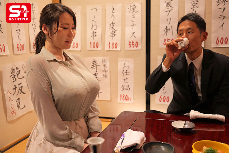 混み合った終電― 酔って緩い感じのOL― 偶然に触れたKカップ― もう我慢できずにメチャクチャ痴●しまくったら…まさかの俺のテクの虜に。 みなみ羽琉 (BOD)