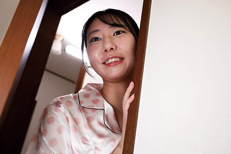 【数量限定】実地指導・姉弟相姦 『お姉ちゃんが練習台になってあげる』童貞の実弟にエロ本を突きつけ小悪魔に誘惑した25歳美姉。余裕の騎乗位から一転、絶倫に覚醒した弟の巨根に押し倒される狂乱の逆襲 かたよせ萩花 生写真とパンティ付き